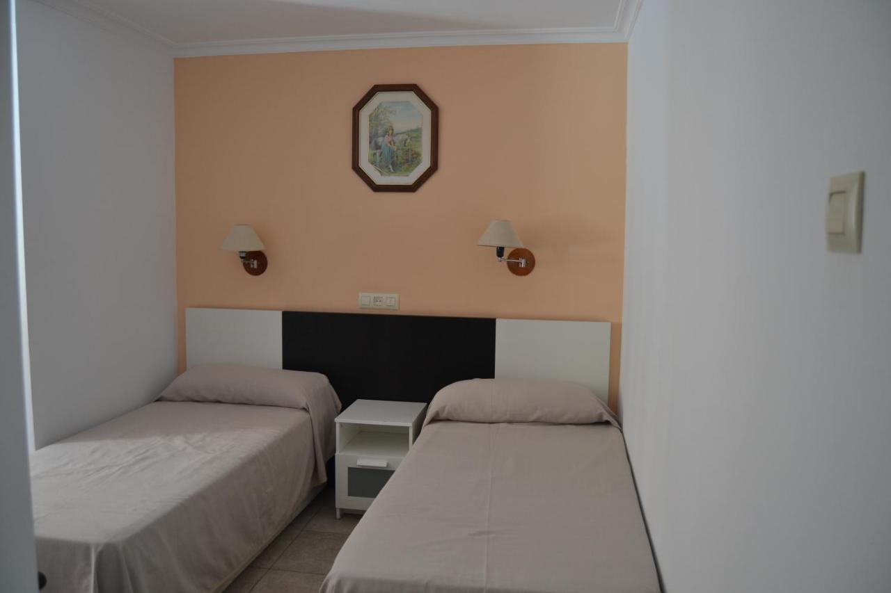 Hotel Miramar La Línea de la Concepción Esterno foto