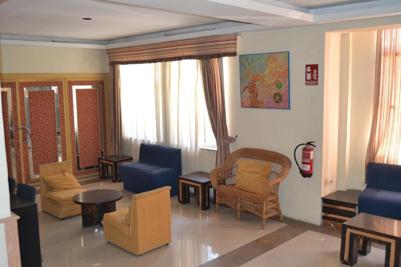 Hotel Miramar La Línea de la Concepción Esterno foto